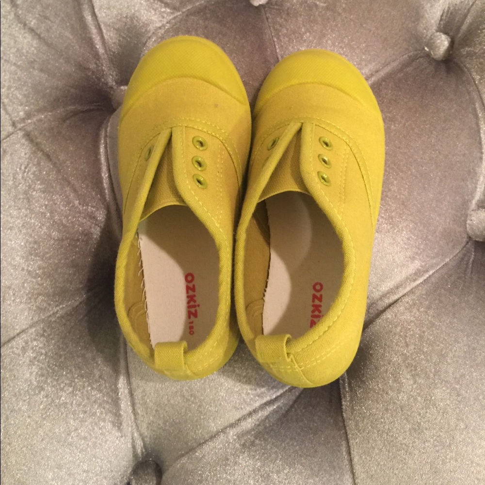 Kids Sneakers